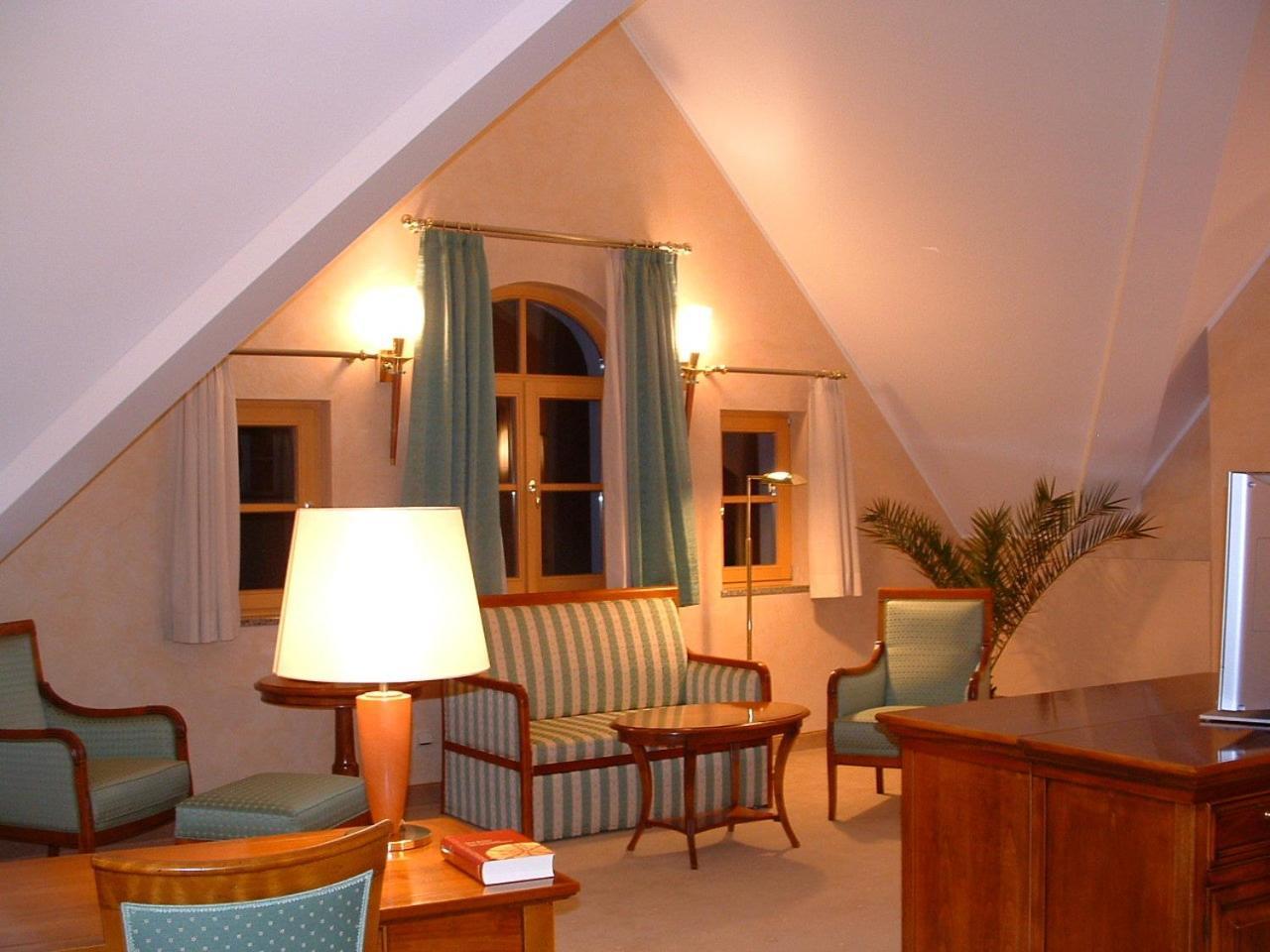 Altstadthotel Braeuwirt Weiden in der Oberpfalz Ngoại thất bức ảnh