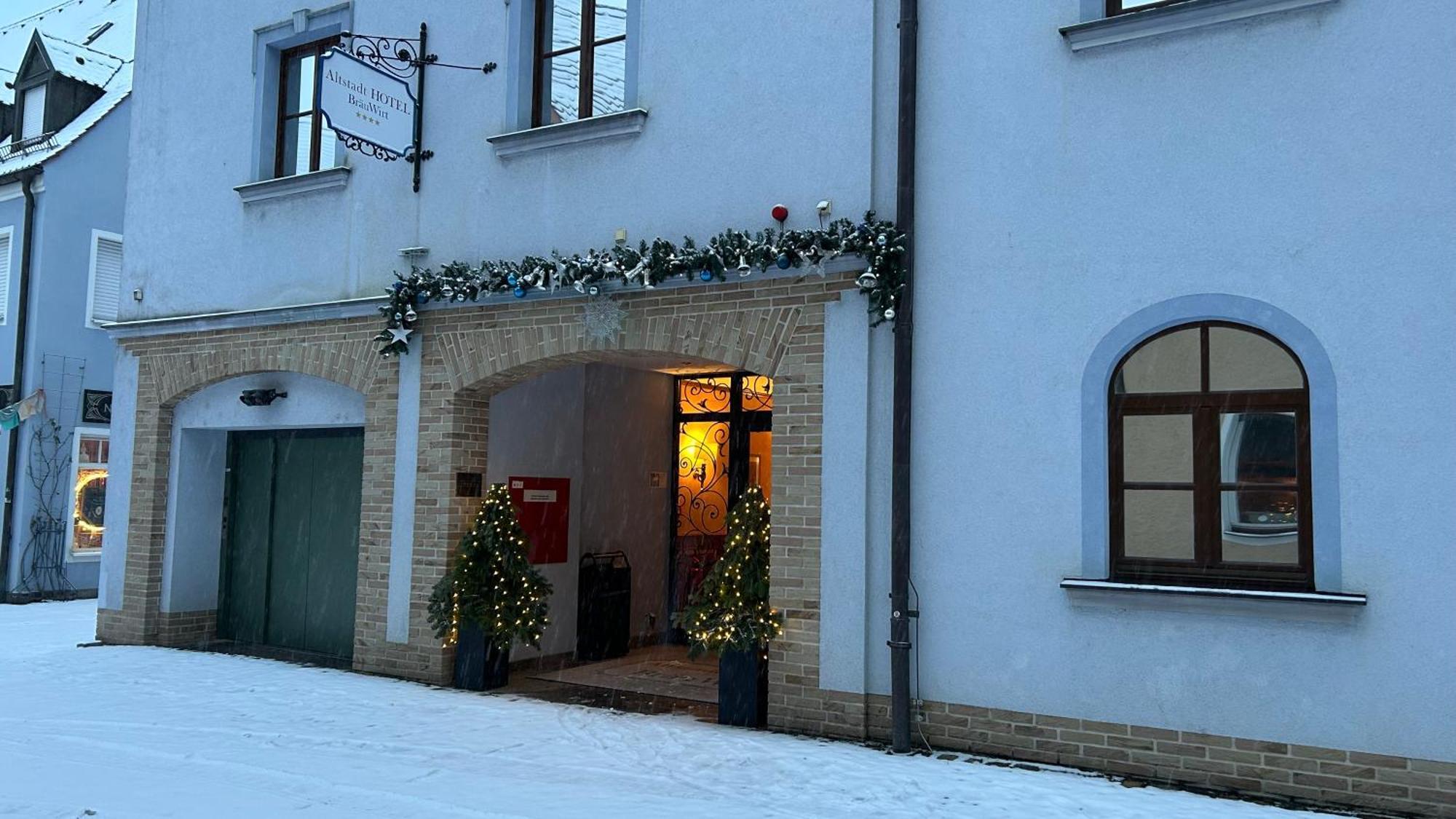 Altstadthotel Braeuwirt Weiden in der Oberpfalz Ngoại thất bức ảnh