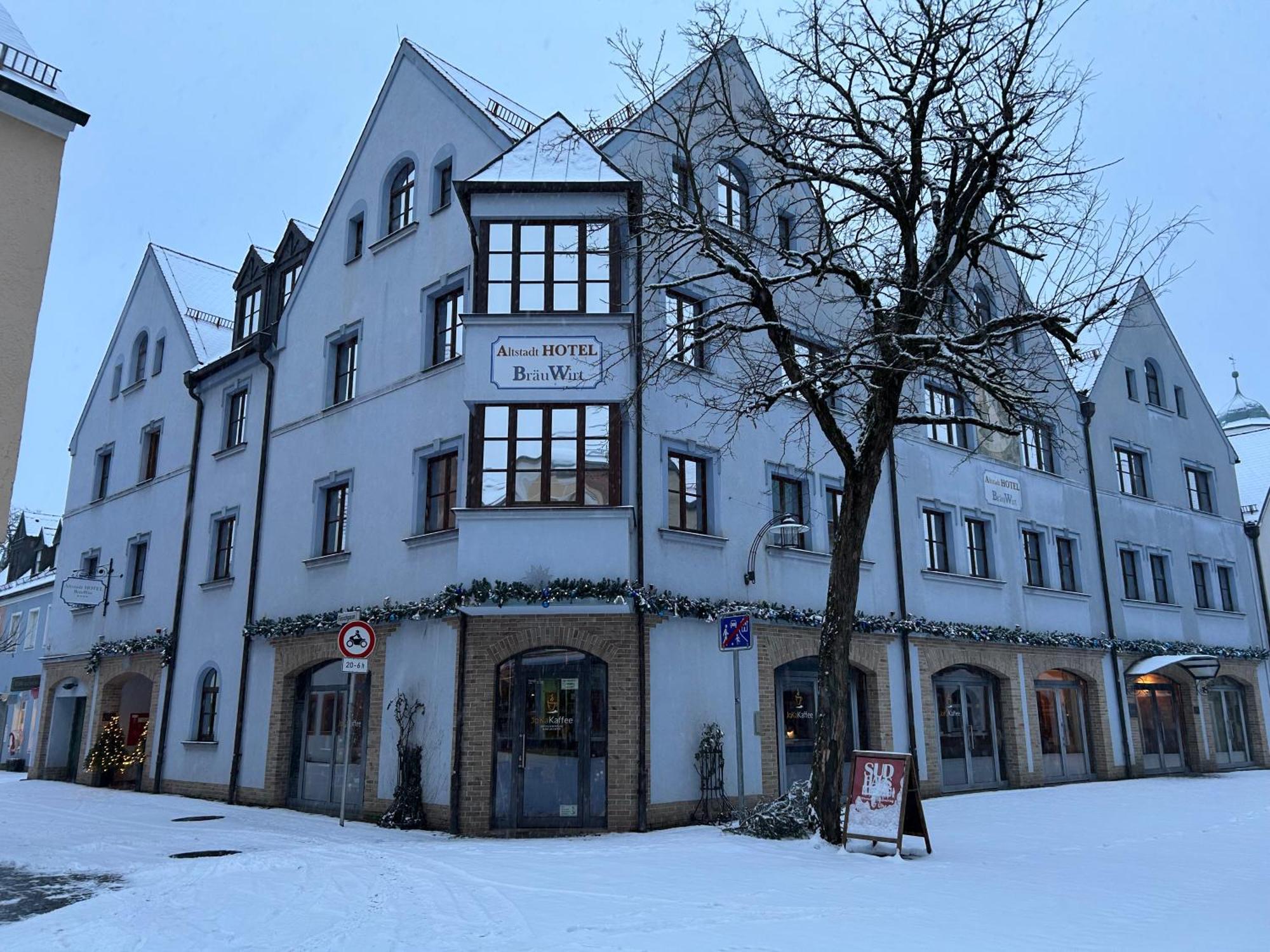 Altstadthotel Braeuwirt Weiden in der Oberpfalz Ngoại thất bức ảnh